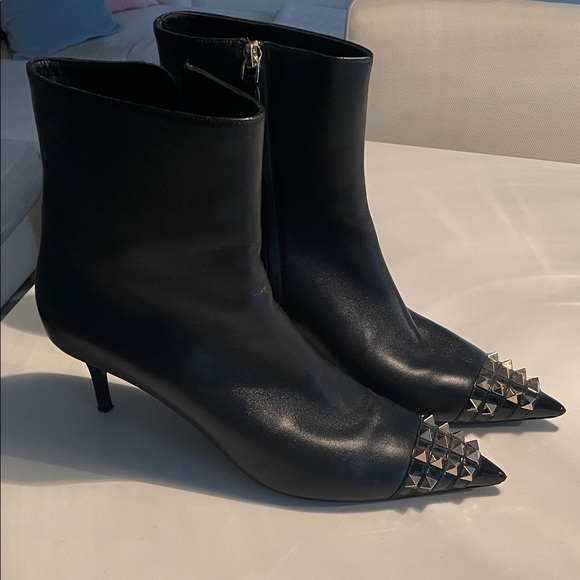 Valentino Rockstud Shoes - Chic Black Studded Heeled Boots